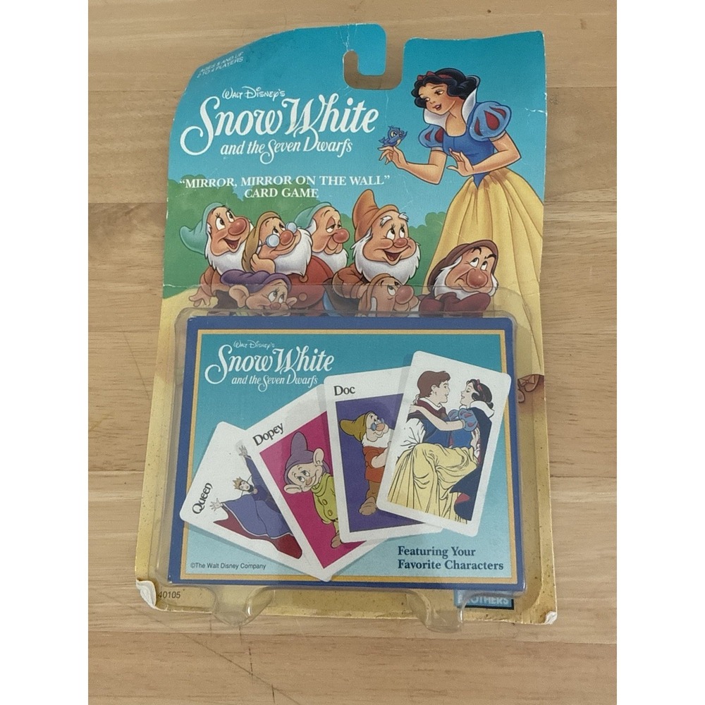 Vintage 1993 Disney Snow White Mirror Mirror on the Wall Card Game Parker Bros - Picture 1 of 5